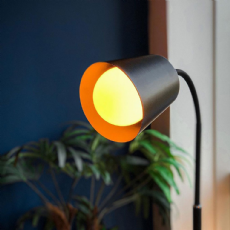 Lumin�ria Coluna Articul�vel Oslo G